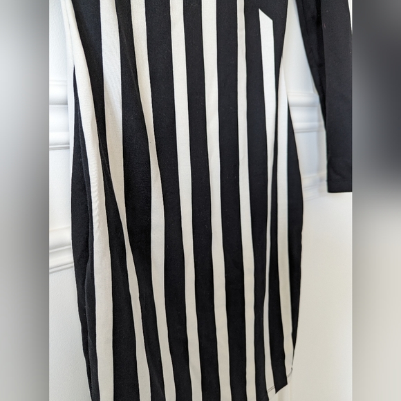 H&M Black & White Dress - Picture 2 of 5